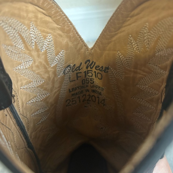 Ariat boots - Picture 4 of 4